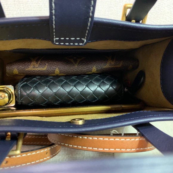 Tory Burch MINI Tory Navy T Monogram Jacquard Tote + Card Case - Picture 9 of 16